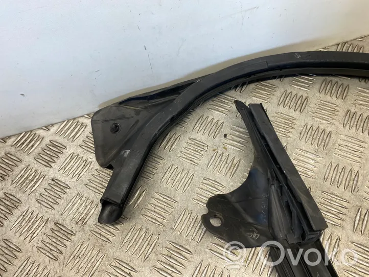 Audi A7 S7 4G Etuoven kumitiiviste (kiinni ovessa) 4G8845354