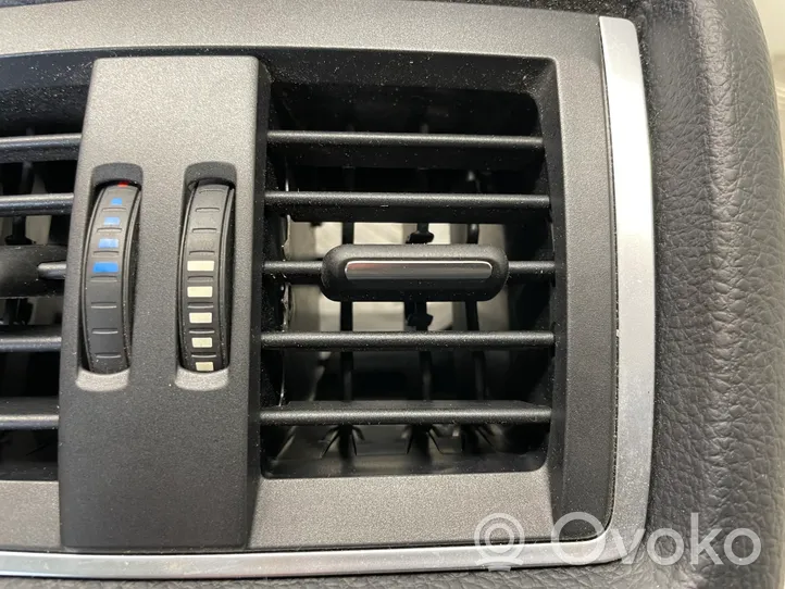 BMW 4 F36 Gran coupe Rejilla de ventilación trasera 9207330