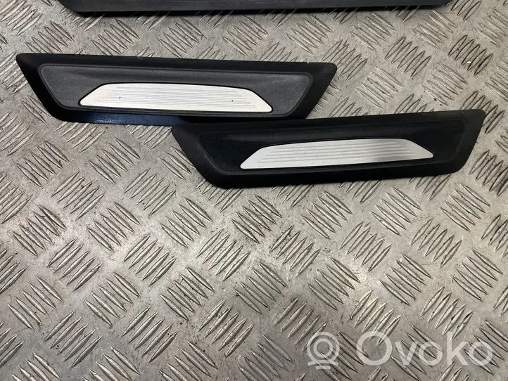 BMW 4 F36 Gran coupe Set di rifiniture davanzale (interno) 8051037