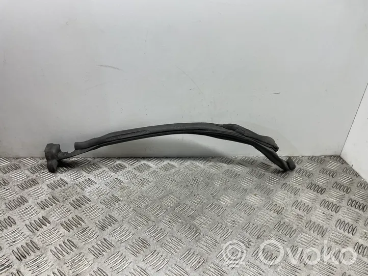 BMW 4 F36 Gran coupe Supporto/guarnizione in poliuretano espanso del parafango 7322913