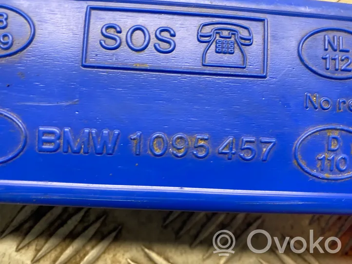 BMW 5 E60 E61 Avarinis ženklas 1095457