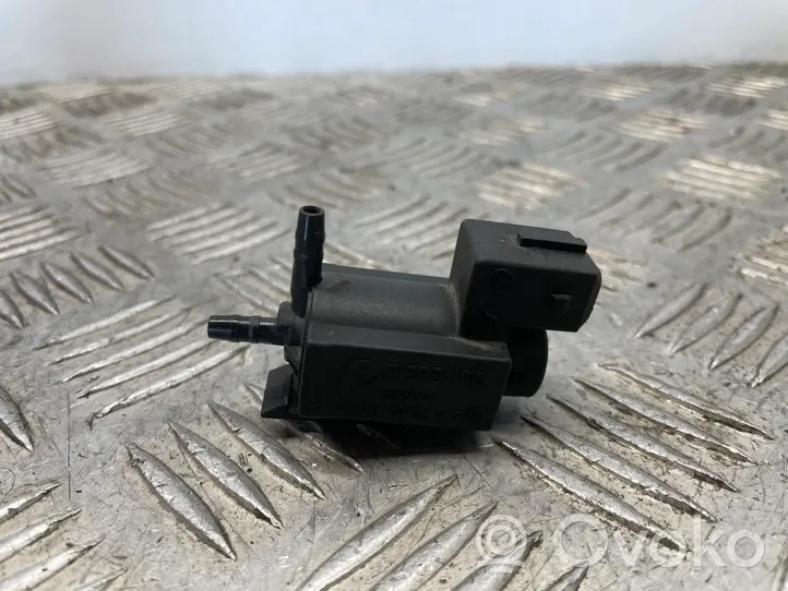 BMW 7 F01 F02 F03 F04 Turbo solenoid valve 7810831