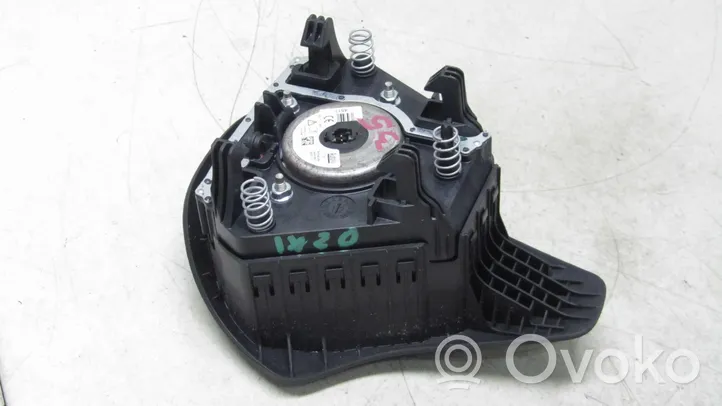 Hyundai ix20 Steering wheel airbag 