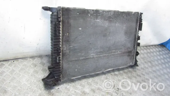 Audi A5 8T 8F Radiateur de refroidissement 8K0121251Q