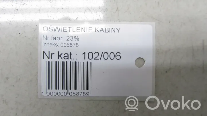 Renault Kadjar Etuistuimen valo 