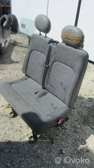 Opel Movano A Fotel przedni podwójny / Kanapa 