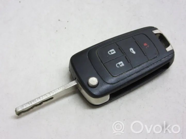 Chevrolet Cruze Ignition key/card 