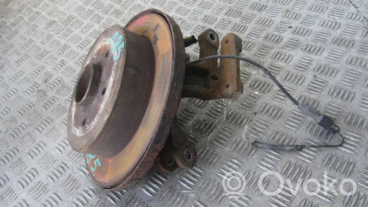 SsangYong Tivoli Rear wheel hub spindle/knuckle 