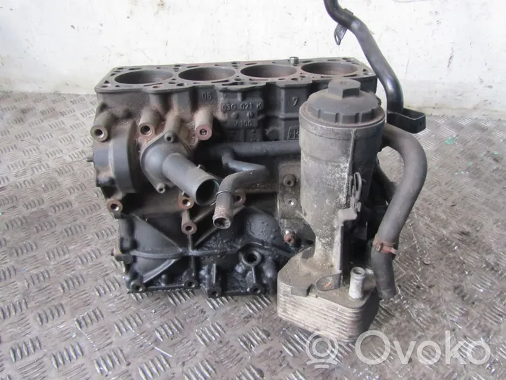 Mitsubishi Outlander Engine block 03G021