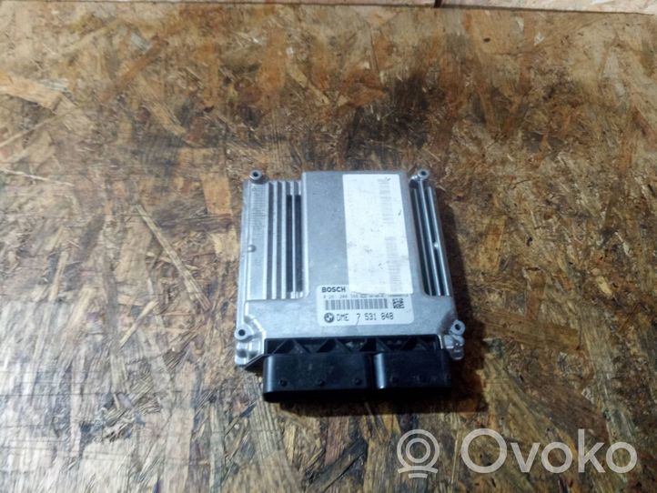 BMW 3 E46 Komputer / Sterownik ECU i komplet kluczy 7531848