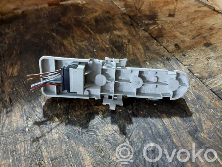 8D9945257 Audi A4 S4 B5 8D Tail light bulb cover holder, 9.83 € RRR