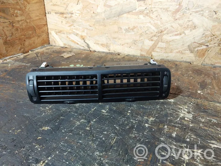 Volkswagen PASSAT B5 Dash center air vent grill 3B0819728D