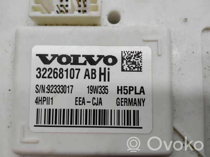 Volvo XC40 Kiti valdymo blokai/ moduliai 32268107