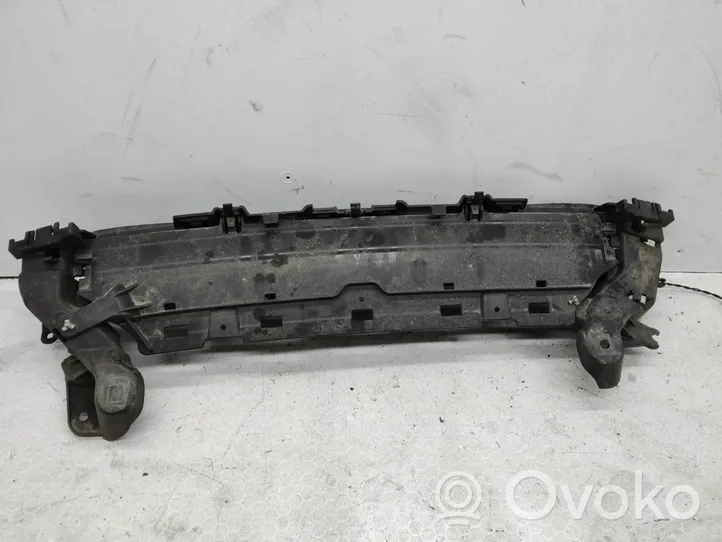 Mercedes-Benz C W205 Support de pare-chocs arrière A2058851600