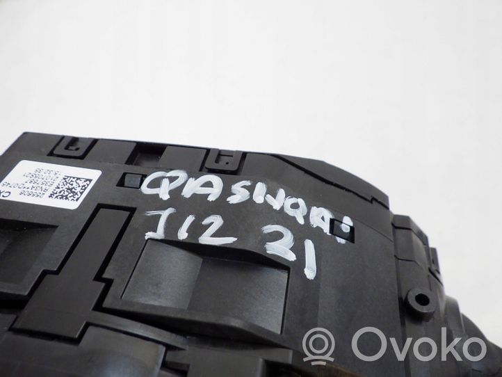 Nissan Qashqai J12 Leva/interruttore dell’indicatore di direzione e tergicristallo 255606RN3A