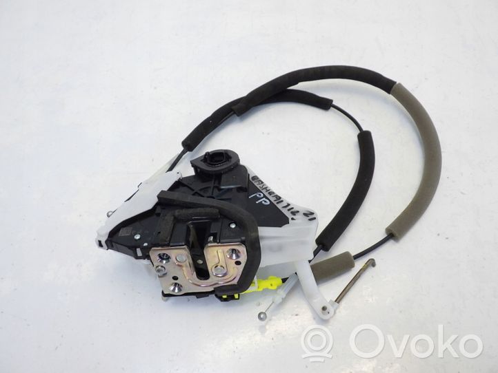 Nissan Qashqai J12 Serrure de porte avant 8050060E0A