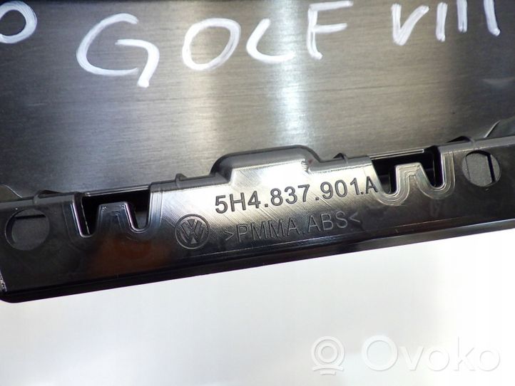 Volkswagen Golf VIII Etuoven lasin muotolista 5H4837901A