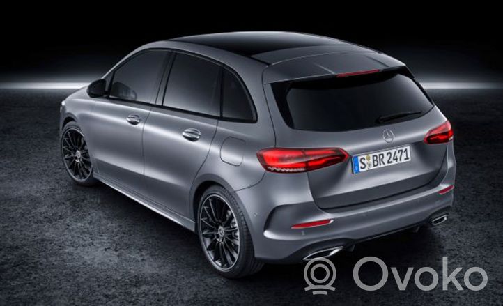 Mercedes-Benz B W247 Revestimiento lateral trasero coupé A2477303101