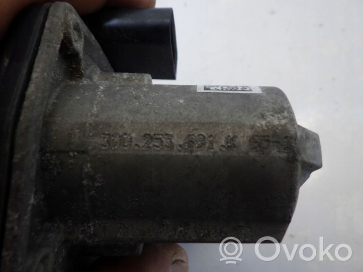 Audi Q3 F3 Valvola di arresto del motore 3Q0253691K