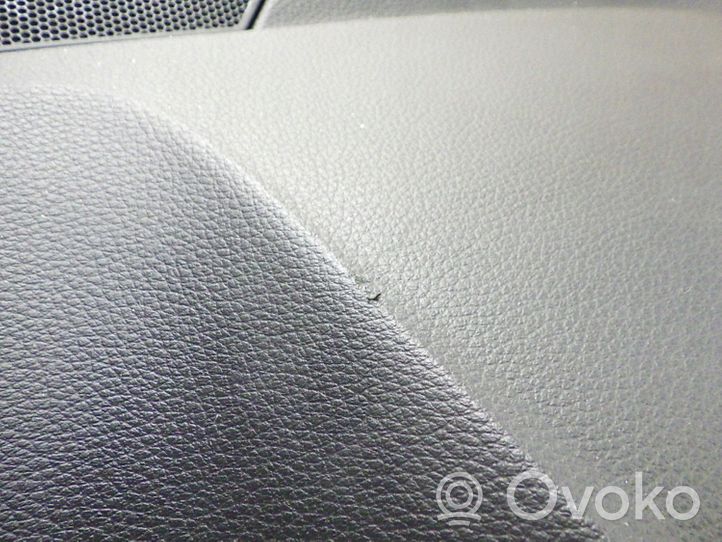 Audi Q2 - Kojelauta 81C857001L