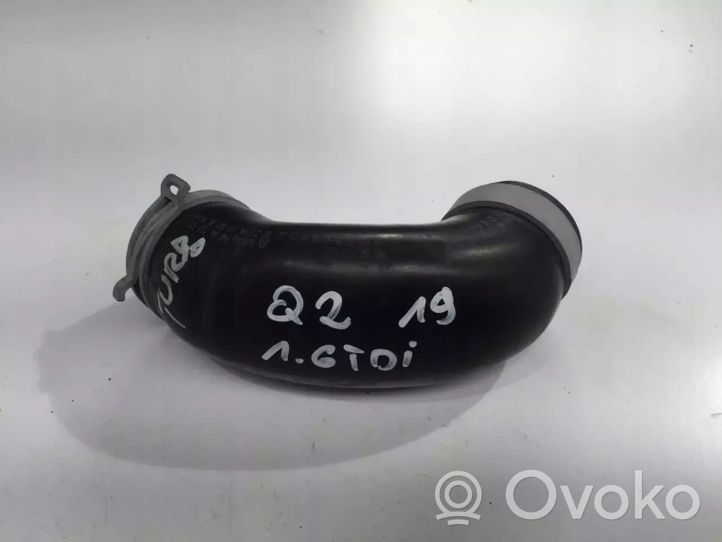 Audi Q2 - Tube d'admission de tuyau de refroidisseur intermédiaire 04L131525J