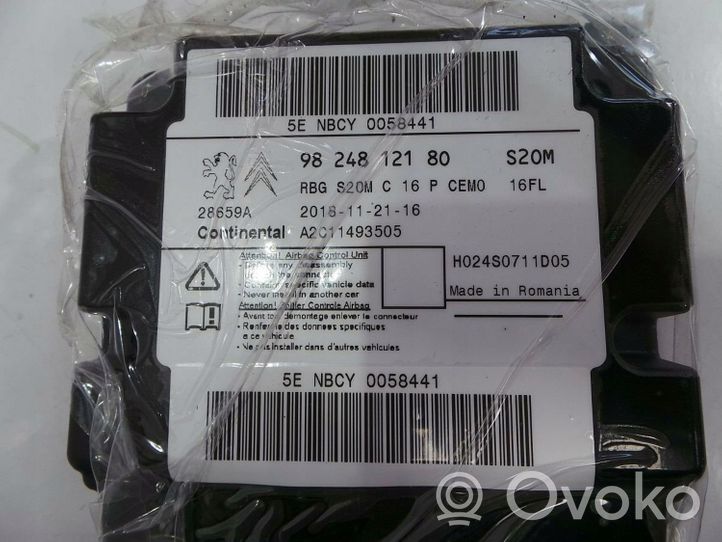 Opel Grandland X Airbag control unit/module 9824812180