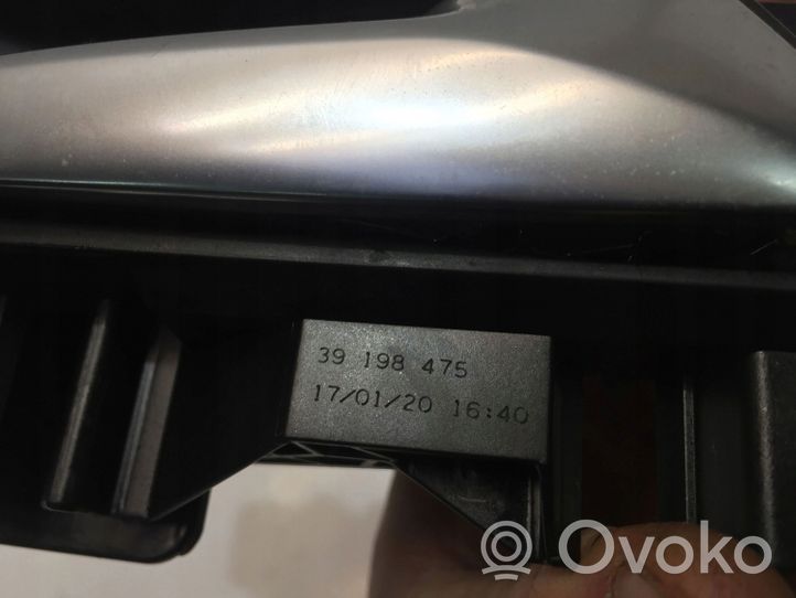 Opel Corsa F Takaoven sisäkahvan kehys 39198475