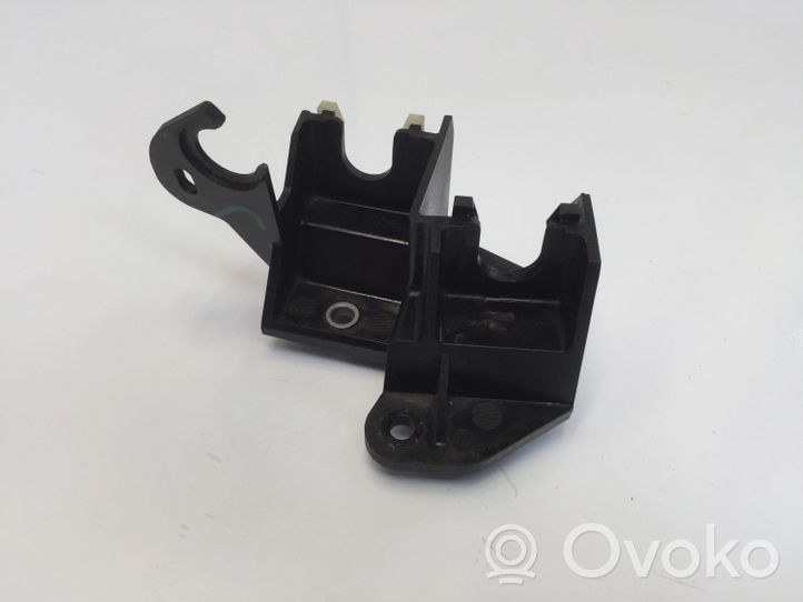 Volvo XC40 Supporto del cavo della leva del cambio 32240425