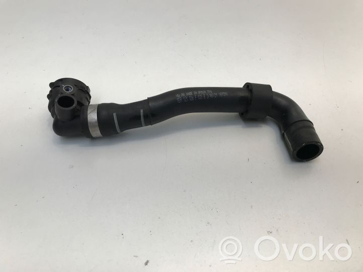 Volkswagen ID.3 Tubo flessibile del liquido di raffreddamento del motore 1EA121036F