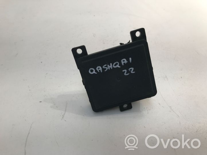 Nissan Qashqai J12 Sensore radar Distronic 284386UU2A