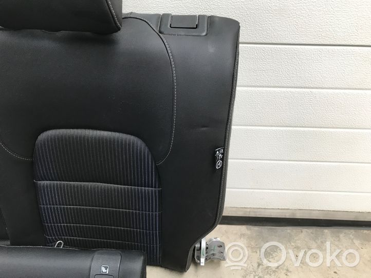 Nissan Qashqai J12 Fotele / Kanapa / Komplet FOTEL