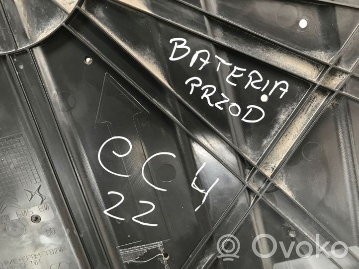 Citroen C4 III e-C4 Copertura/vassoio sottoscocca anteriore 9647060580