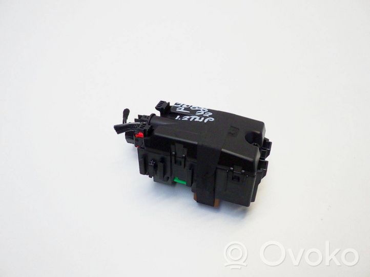 Peugeot 2008 II Fuse box set 9812661980