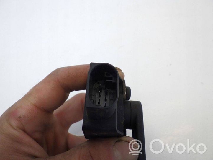 Volvo XC40 Sensore di livello faro/fanale 32221957