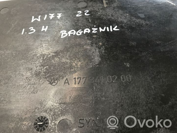 Mercedes-Benz A W177 Kita bagažinės apdailos detalė A1773410200