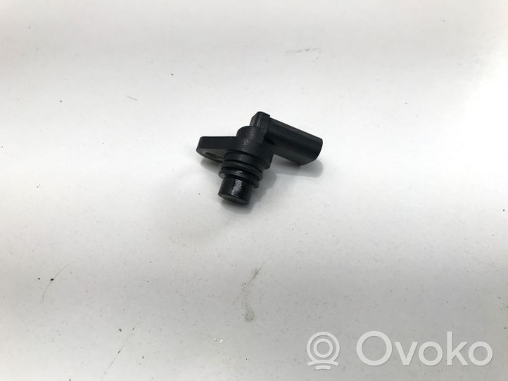 Nissan Qashqai J12 Czujnik pozycji wału rozrządu A6549052400