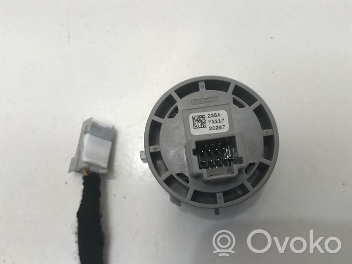 Nissan Qashqai J12 Interruttore a pulsante start e stop motore 235AY1117