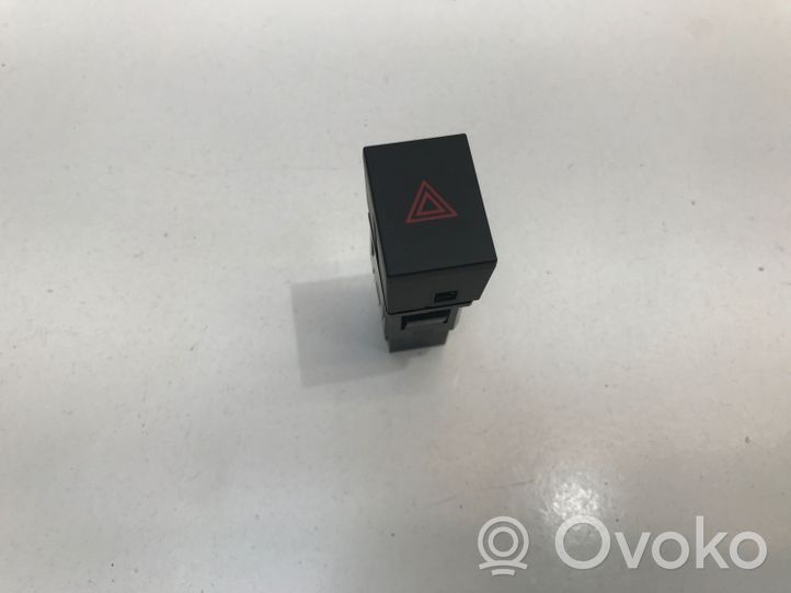 Nissan Qashqai J12 Interruttore luci di emergenza 10310