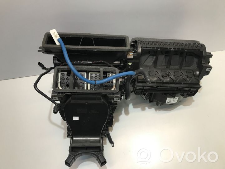 Volvo XC40 Scatola climatizzatore riscaldamento abitacolo assemblata 32130491