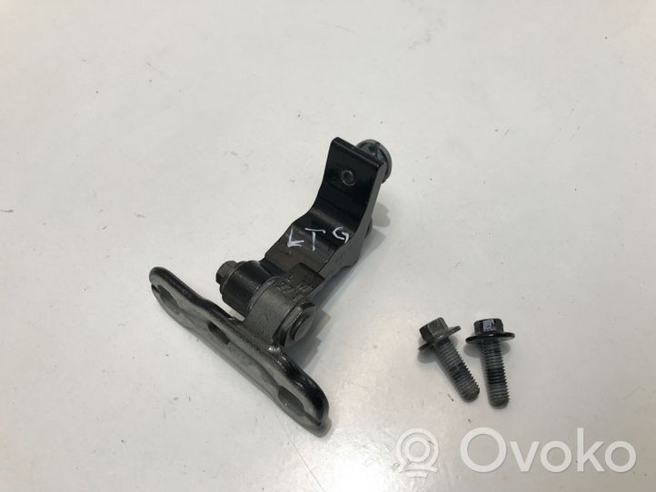 Volvo XC40 Cerniera superiore della portiera posteriore 31457095