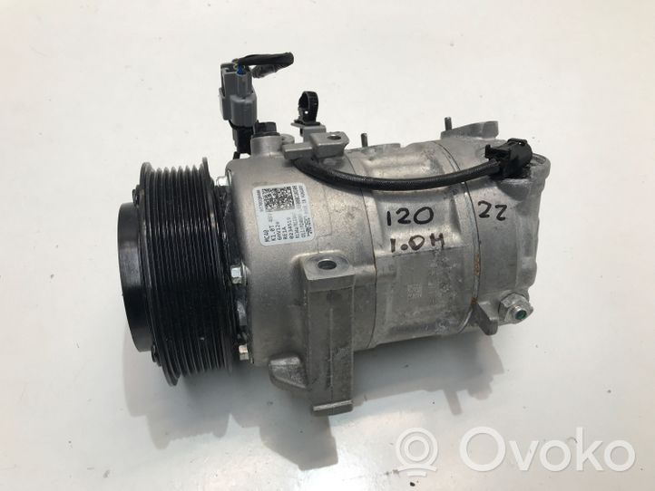 Hyundai i20 (BC3 BI3) Klimakompressor Pumpe 97701Q0400