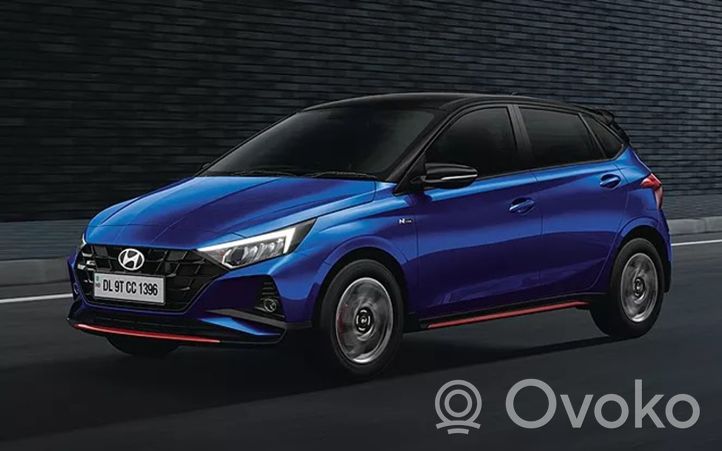 Hyundai i20 (BC3 BI3) Charnière supérieure de porte arrière 