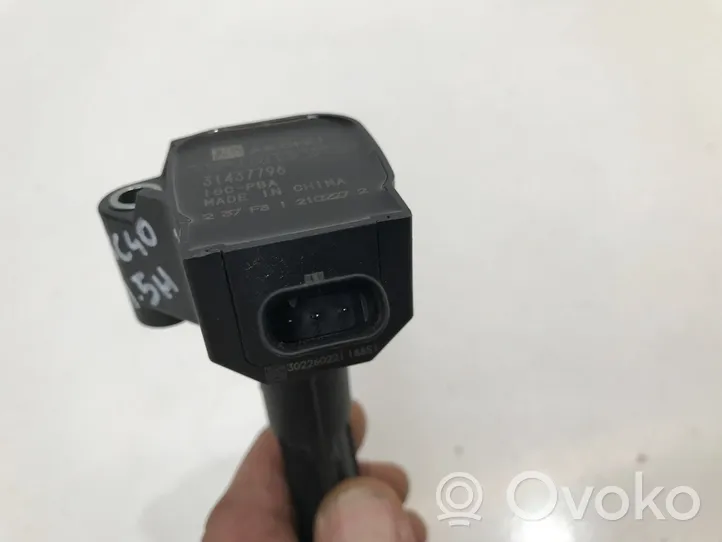 Volvo XC40 Cewka zapłonowa wysokiego napięcia 31437796