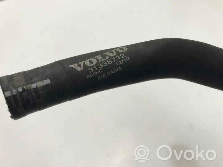 Volvo V60 Tubo flessibile del liquido di raffreddamento del motore 31338712