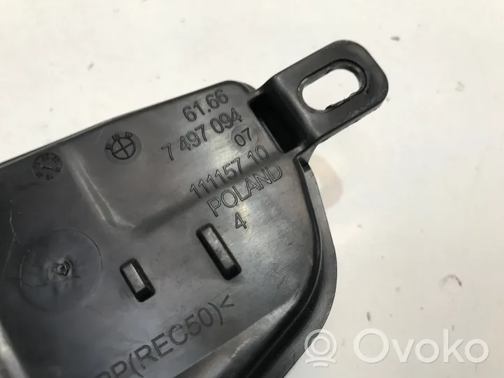 BMW 4 G22 G23 G24 G26 Tuyau de remplissage réservoir de lave-glace 7497094