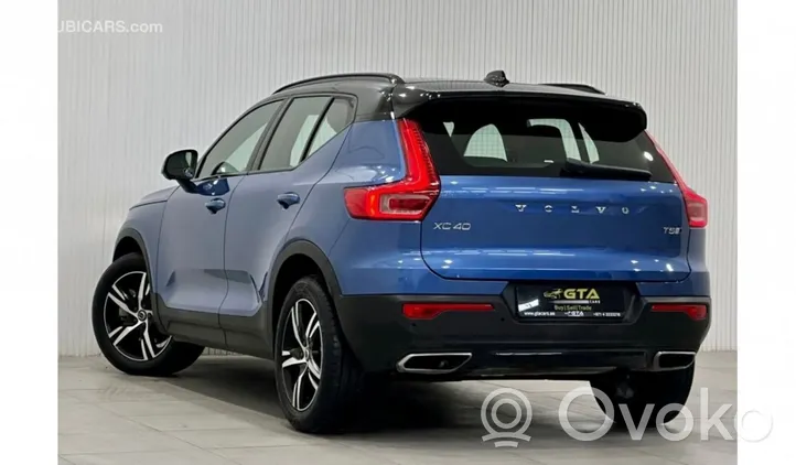 Volvo XC40 Hansikaslokeron koristelista 32226897