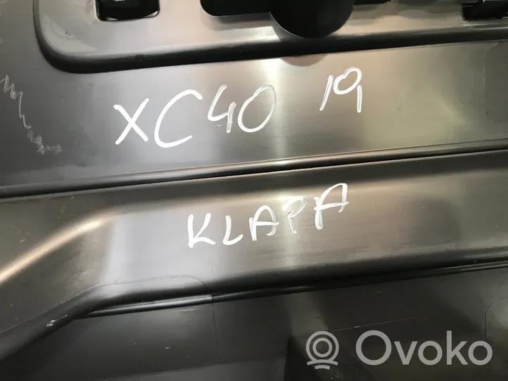 Volvo XC40 Rivestimento inferiore 30747056