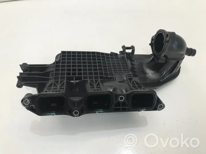 Volkswagen Golf VIII Collettore di aspirazione 05C129711F