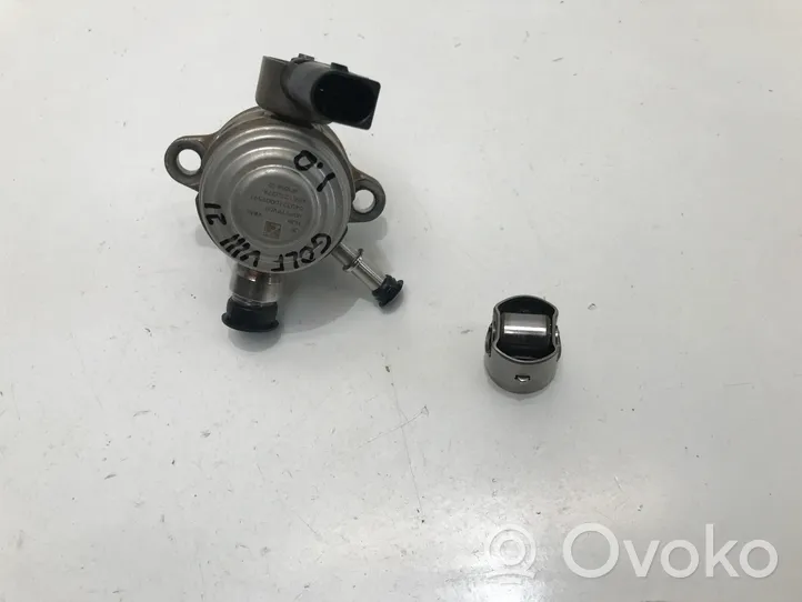 Volkswagen Golf VIII Pompe d'injection de carburant à haute pression 05E127027A