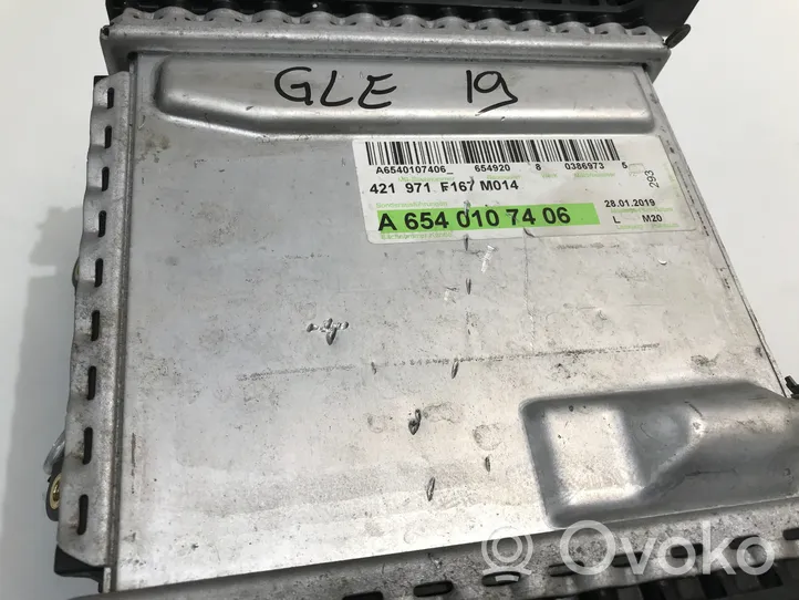 Mercedes-Benz GLE W167 Chłodnica powietrza doładowującego / Intercooler A6540107406